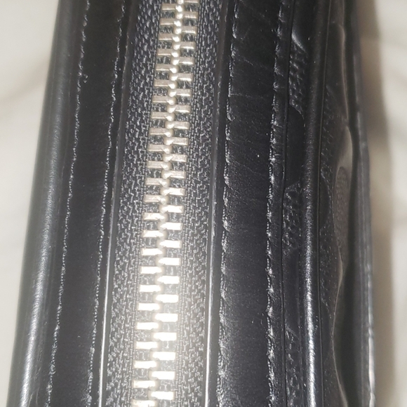 Coach - Picture 5 of 6